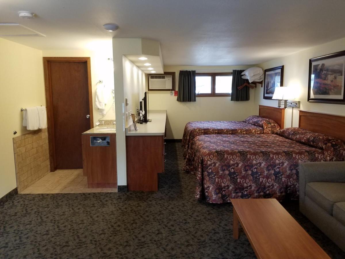 Motel Black Hawk & 2*